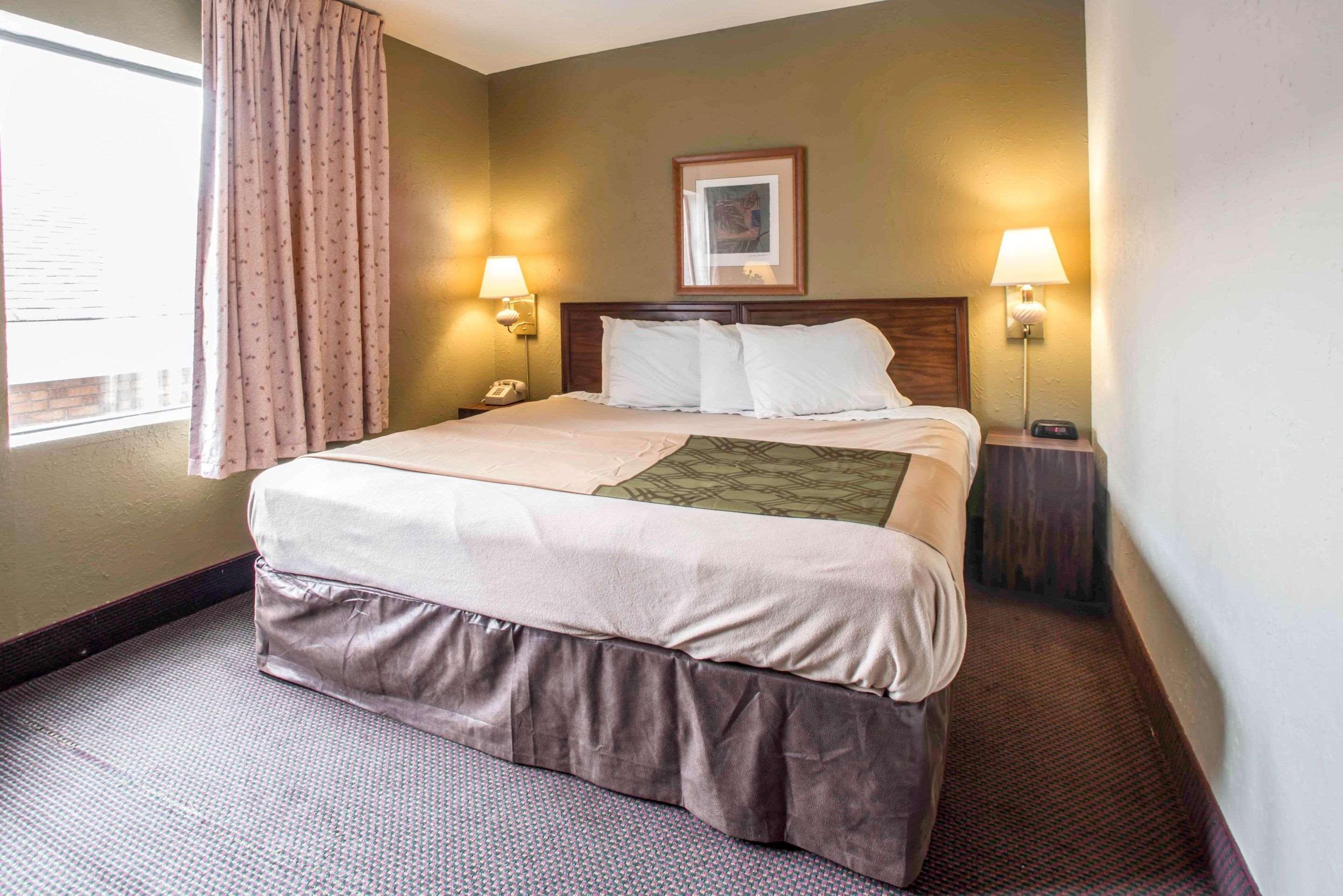 Econo Lodge Маріон Екстер'єр фото