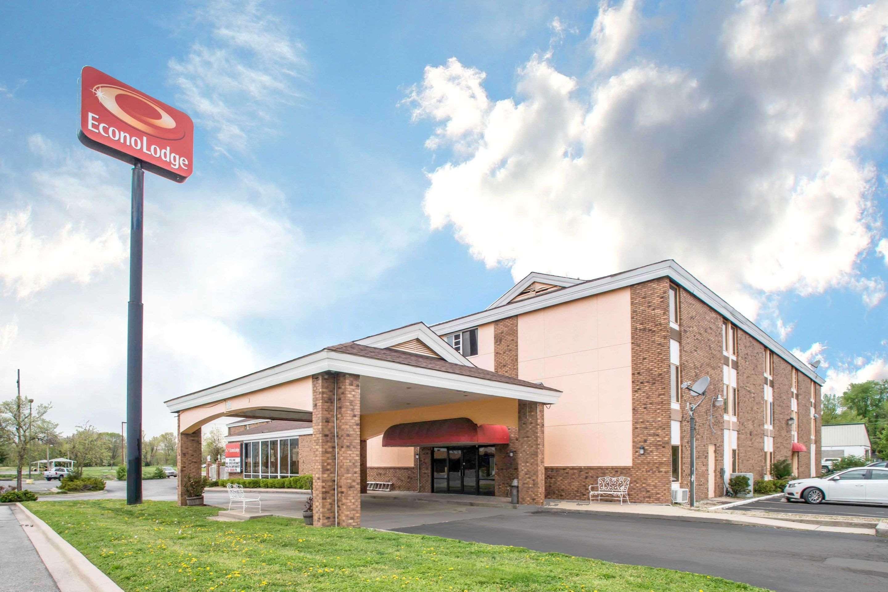 Econo Lodge Маріон Екстер'єр фото