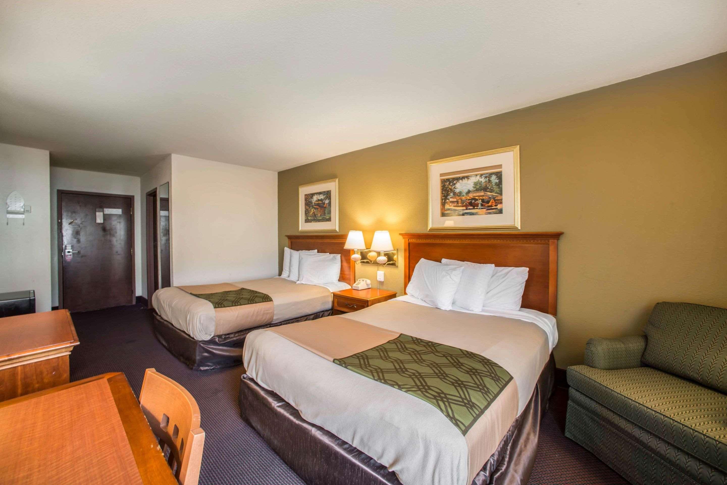 Econo Lodge Маріон Екстер'єр фото