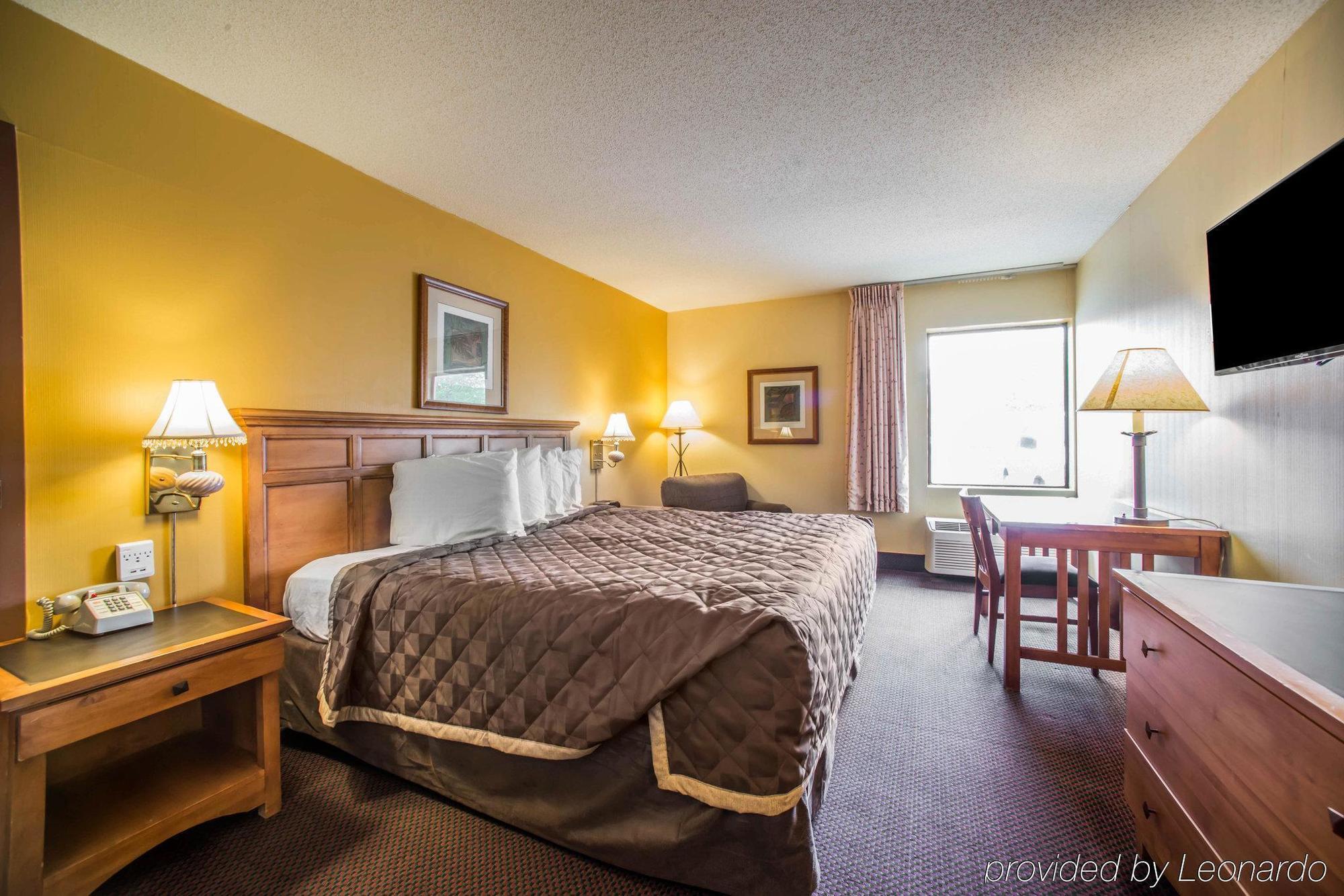Econo Lodge Маріон Екстер'єр фото