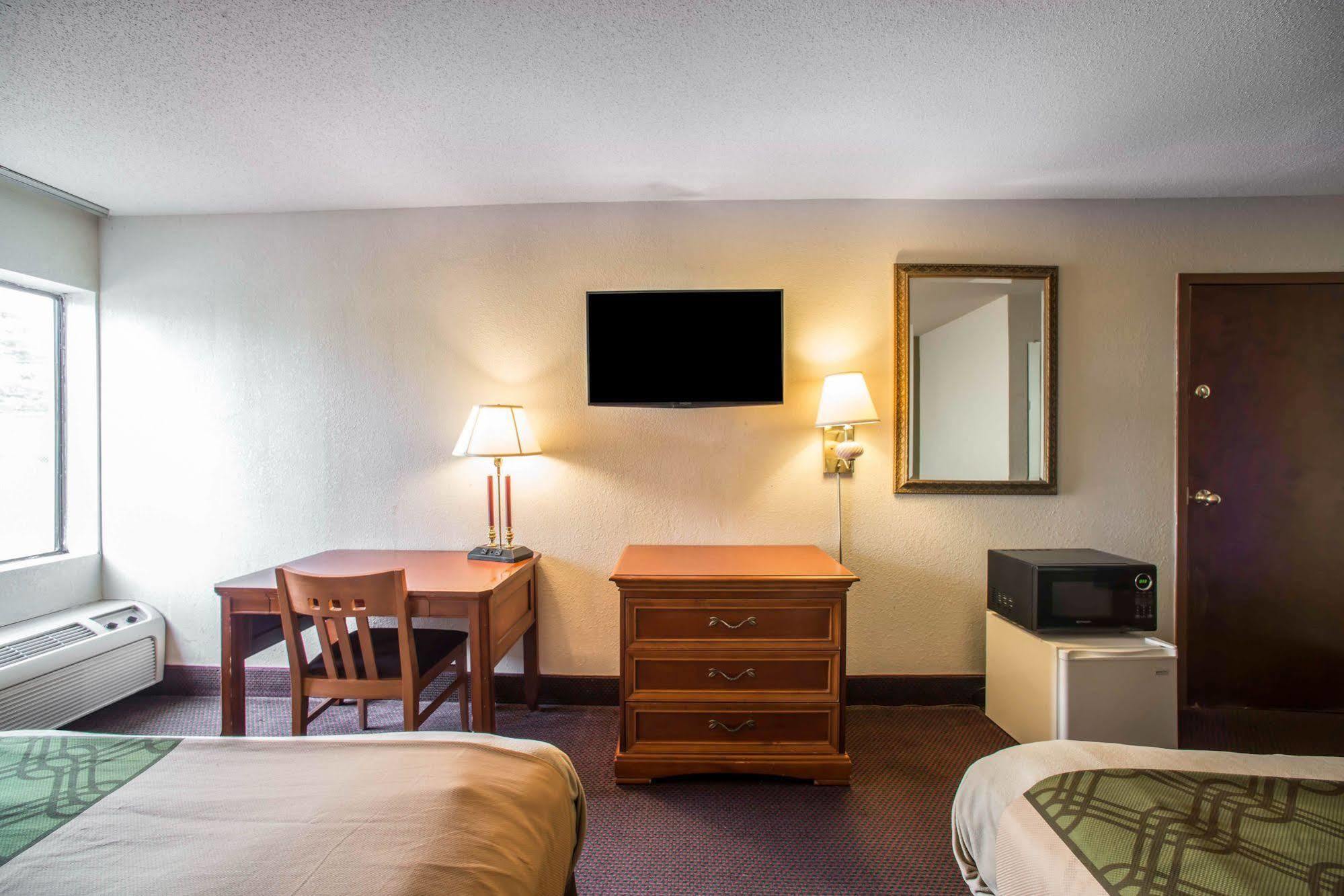 Econo Lodge Маріон Екстер'єр фото